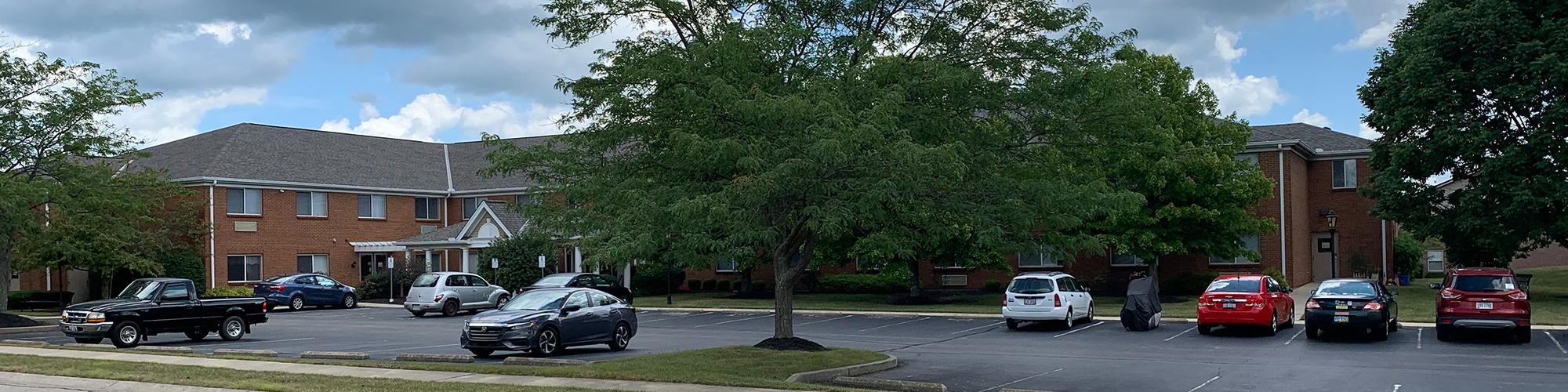 Parking lot view of Carriage Hill